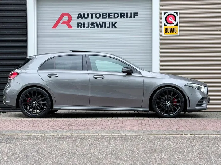 Mercedes-Benz A 200