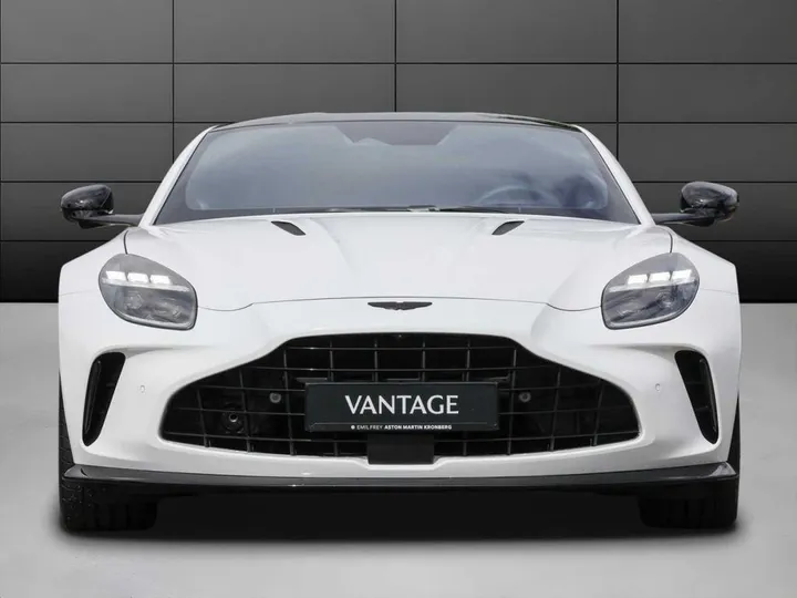 Aston Martin V8 Vantage