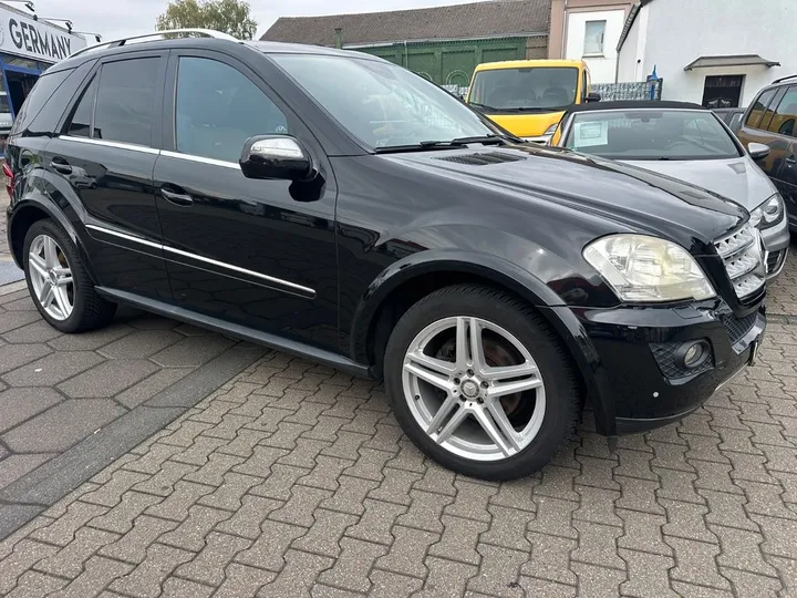 Mercedes-Benz ML 350