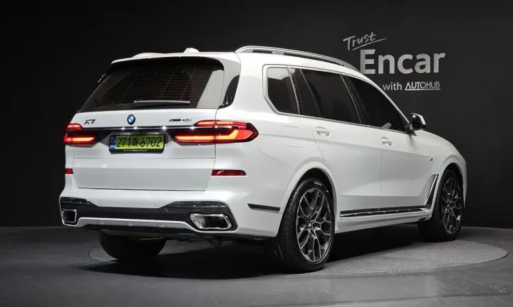 BMW X7