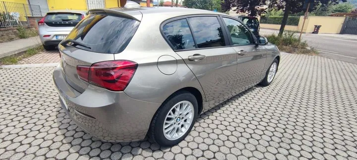 BMW 114