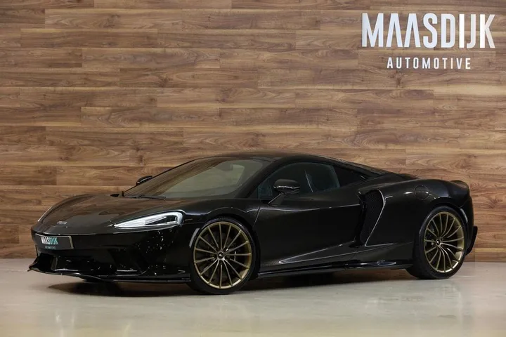 McLaren GT