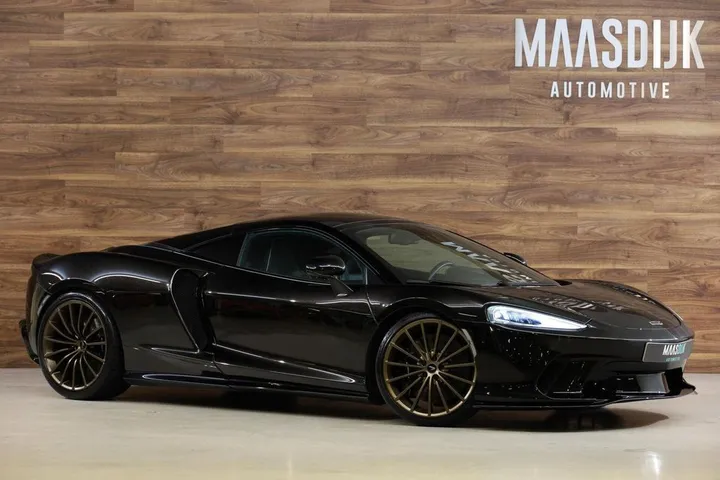McLaren GT