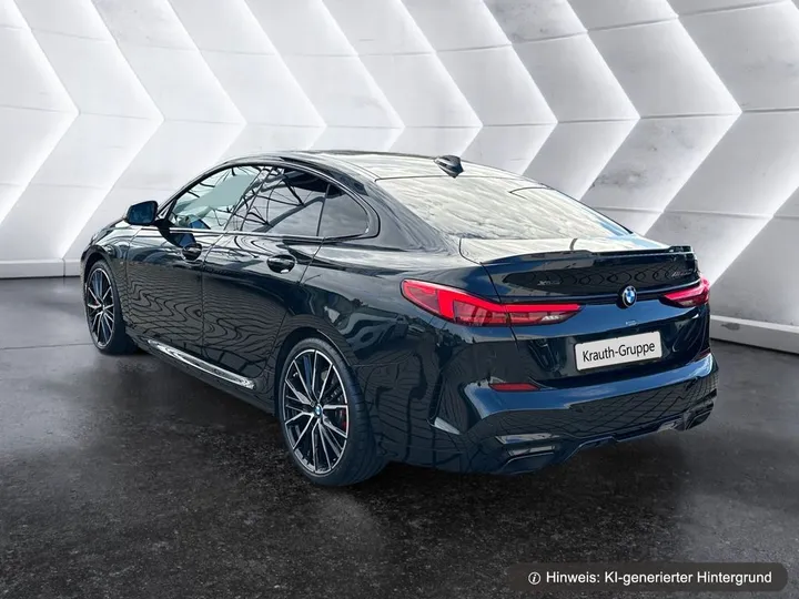 BMW M235