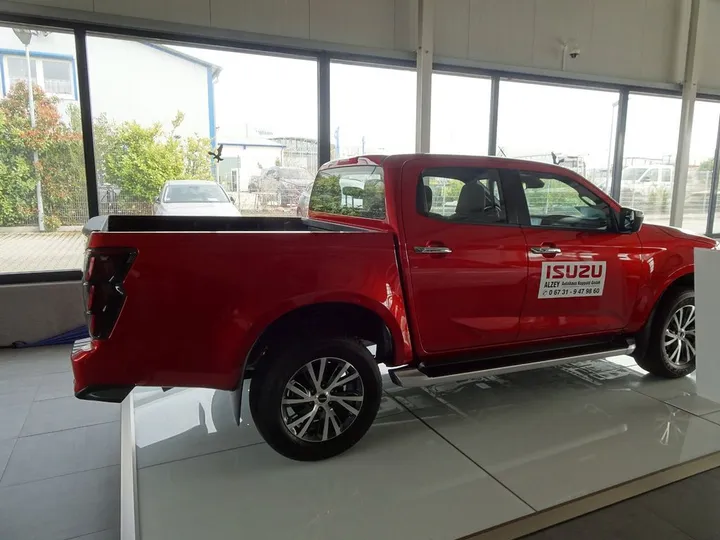 Isuzu D-Max