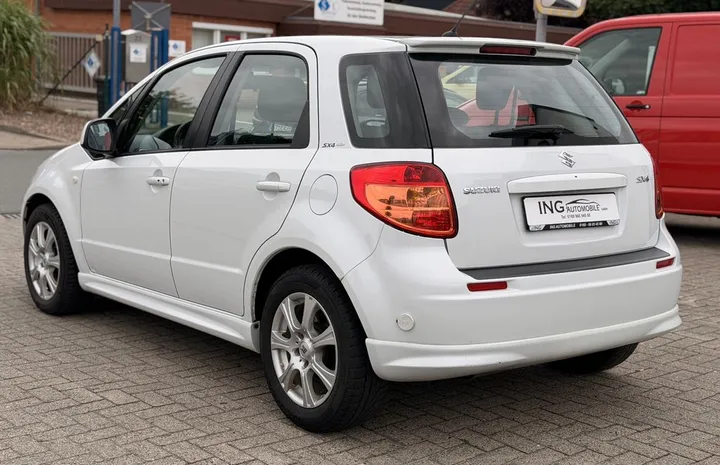 Suzuki SX4