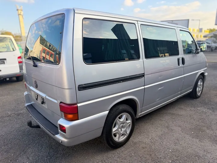 Volkswagen T4 Caravelle