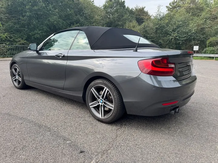 BMW 228