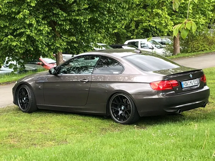 BMW 335
