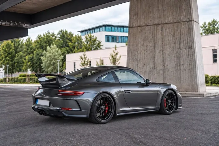 Porsche 991
