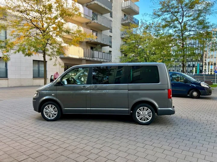 Volkswagen T5 Multivan