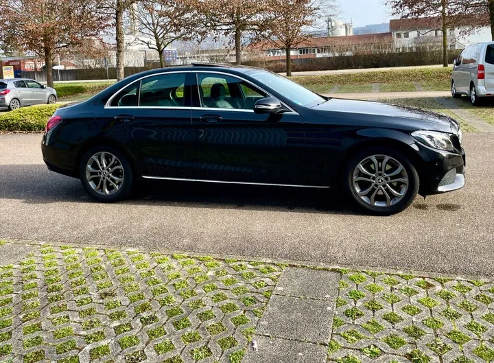 Mercedes-Benz C 180