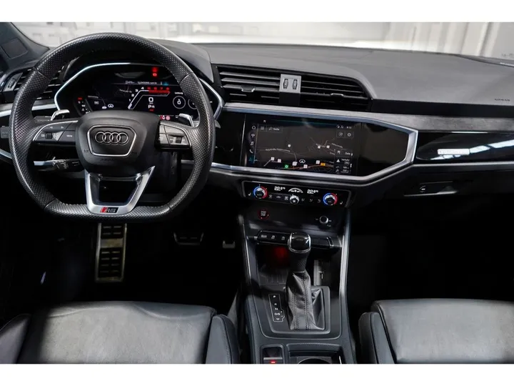 Audi RSQ3