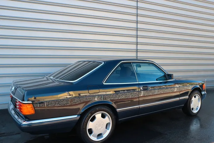 Mercedes-Benz 560