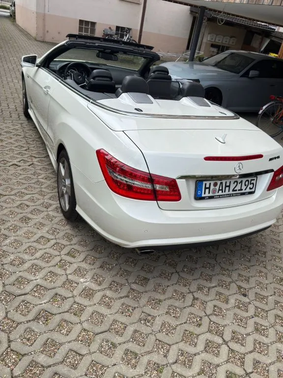 Mercedes-Benz E 250