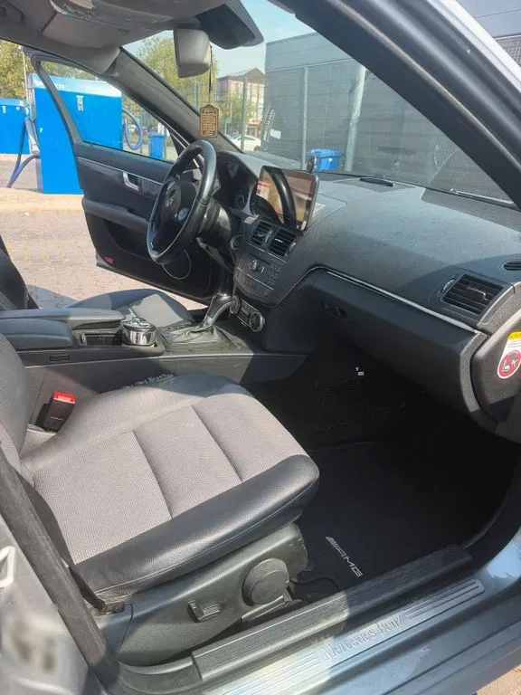 Mercedes-Benz C 280