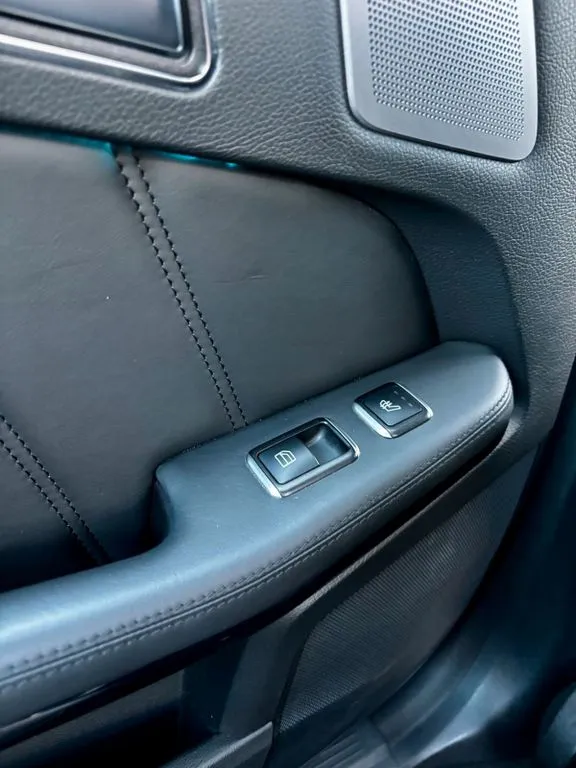 Mercedes-Benz E 500