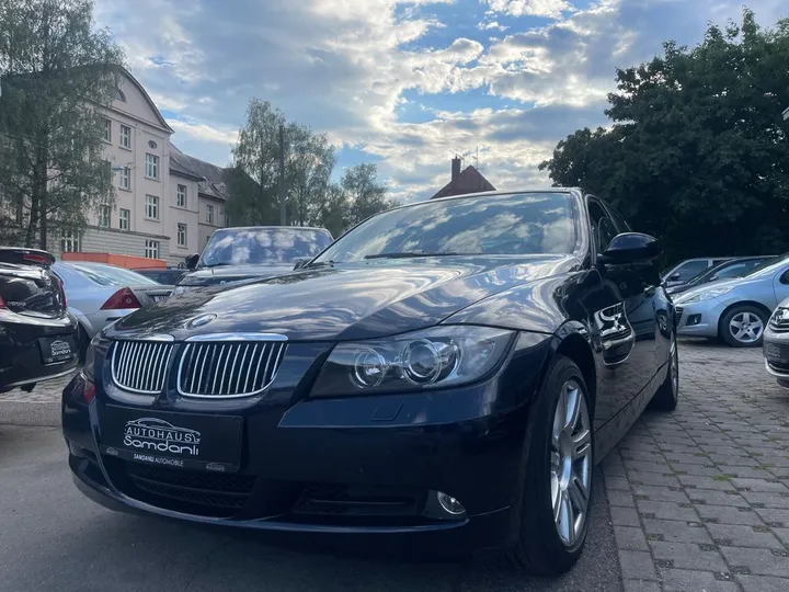 BMW 320