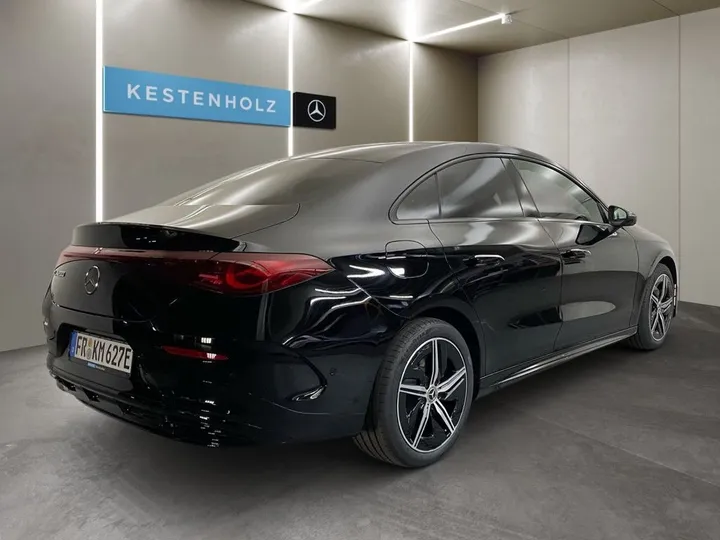 Mercedes-Benz CLA 200