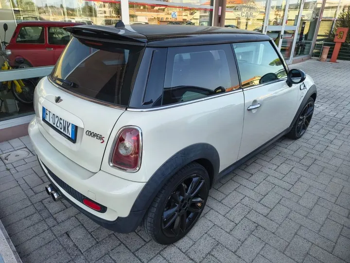 MINI Cooper S