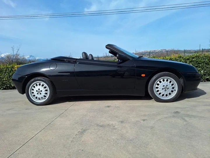 Alfa Romeo GTV