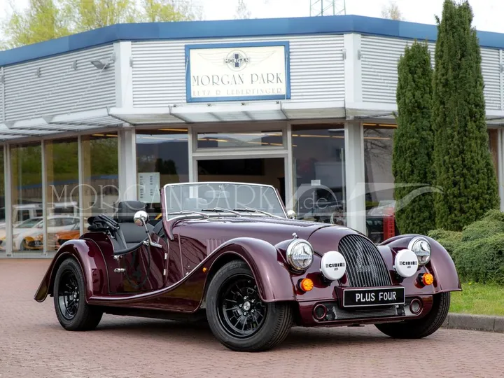 Morgan Plus 4