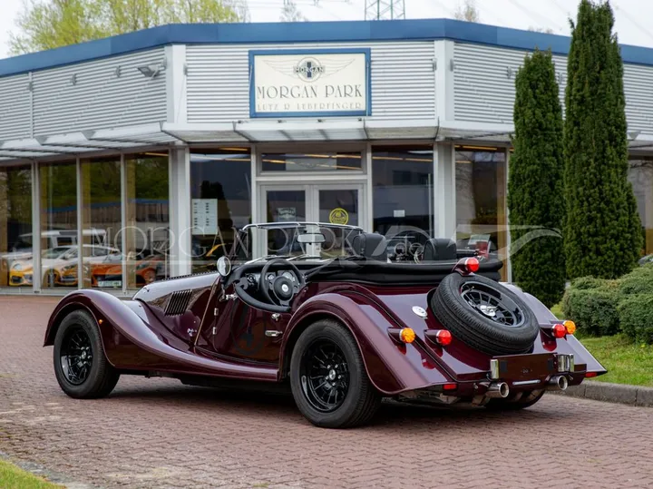 Morgan Plus 4