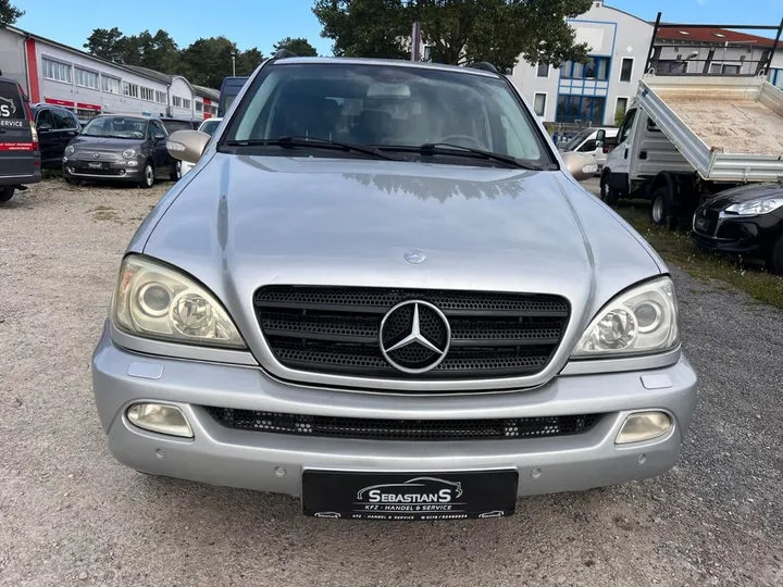 Mercedes-Benz ML 270