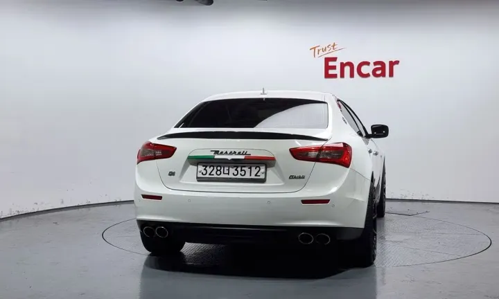Maserati Ghibli