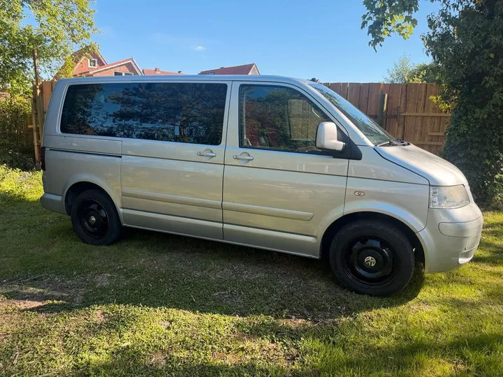 Volkswagen T5 Multivan