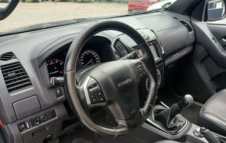 Isuzu D-Max