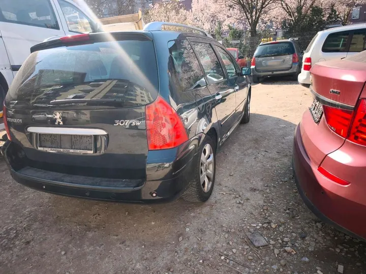 Peugeot 307