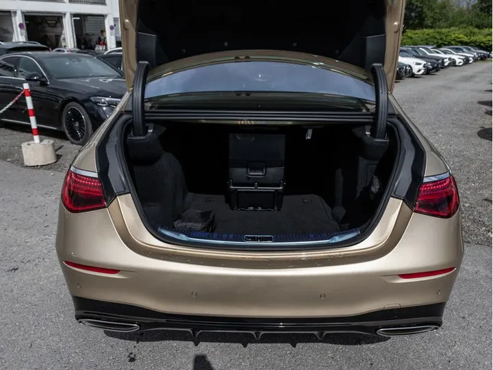 Mercedes-Benz S 500