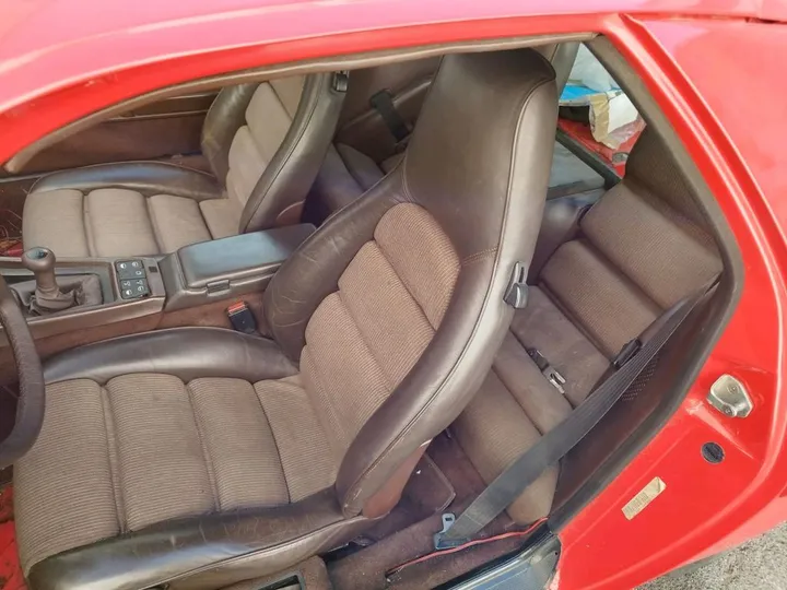 Porsche 928