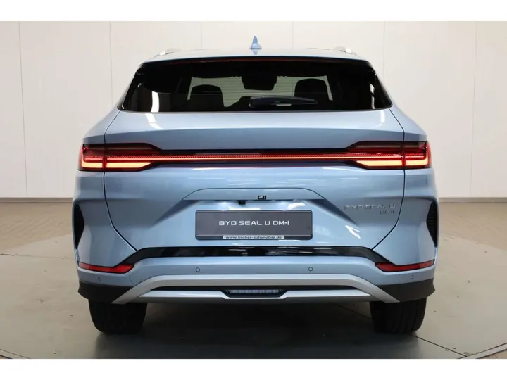 BYD SEAL U
