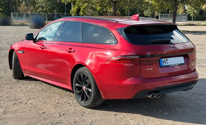 Jaguar XF