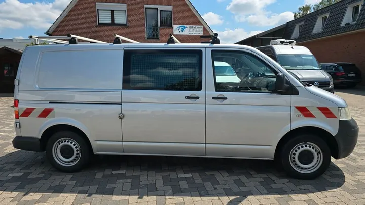 Volkswagen T5 Transporter