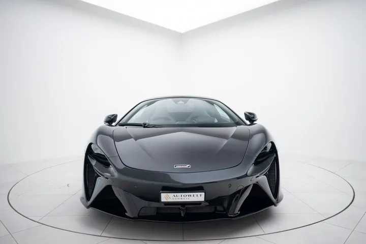 McLaren Artura