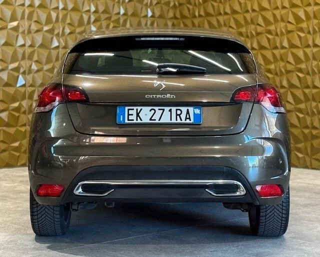 DS Automobiles DS4