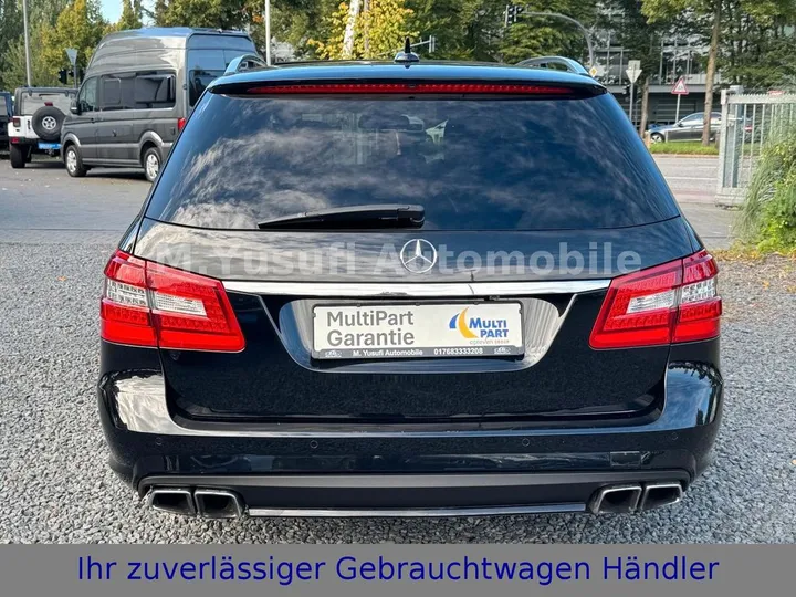 Mercedes-Benz E 63 AMG