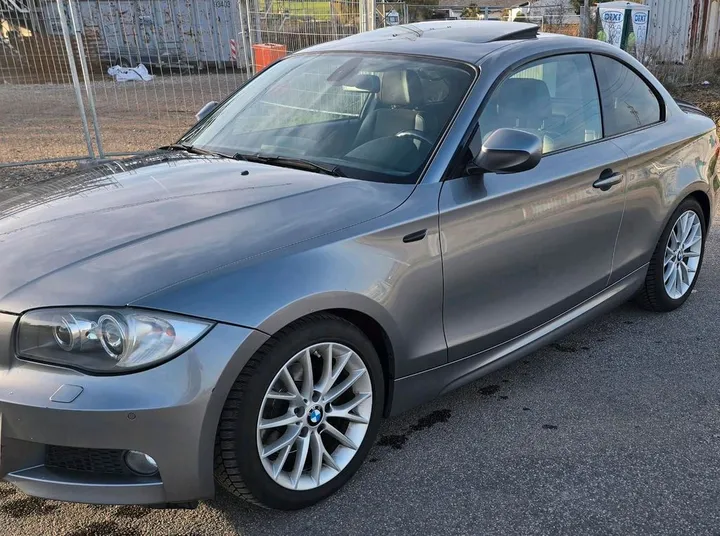 BMW 120