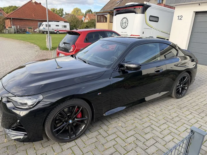 BMW M240i