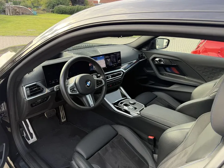 BMW M240i