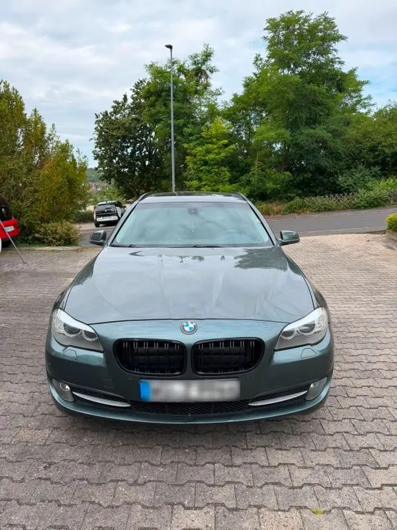 BMW 525