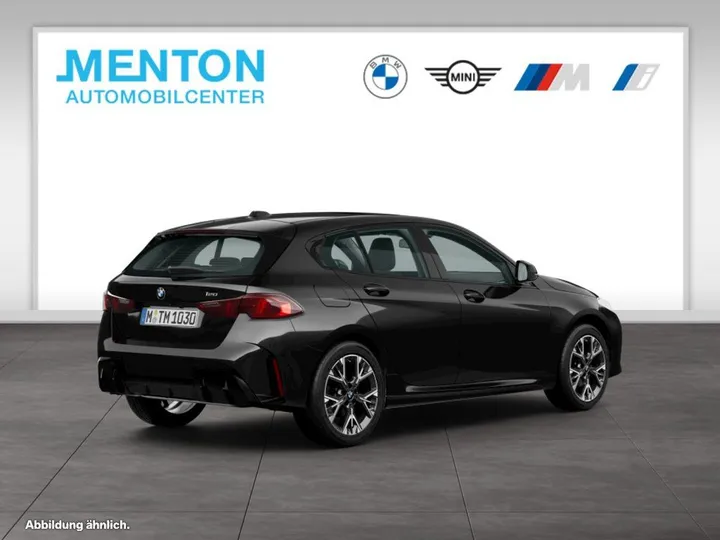 BMW 120