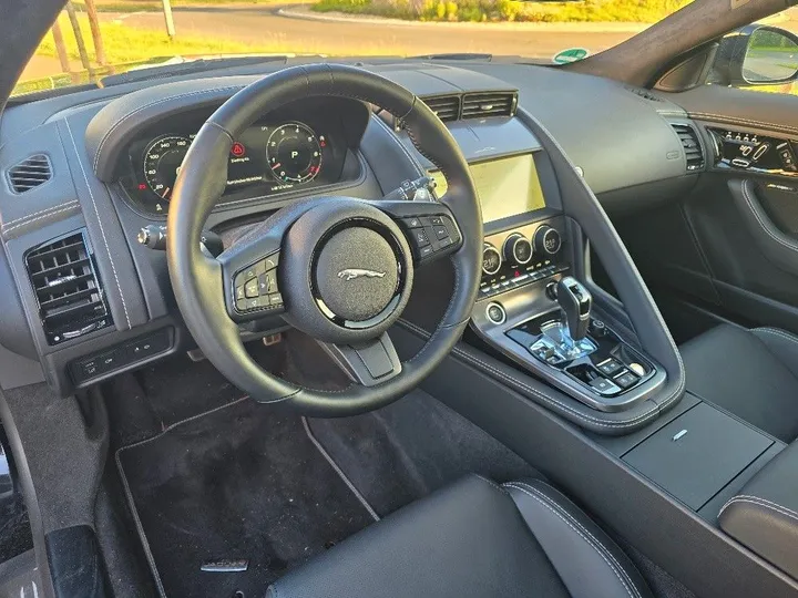 Jaguar F-Type