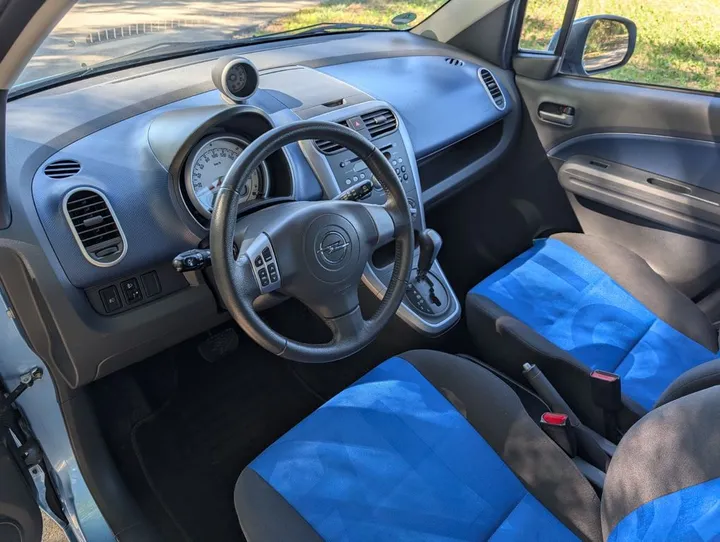 Opel Agila