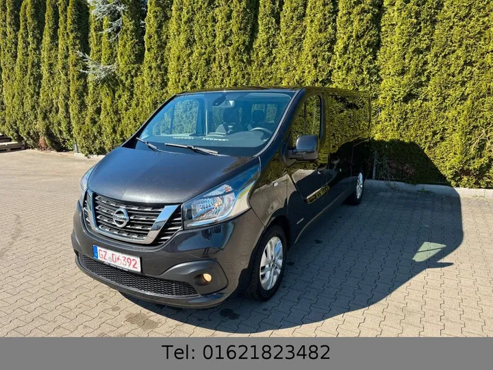 Nissan NV300