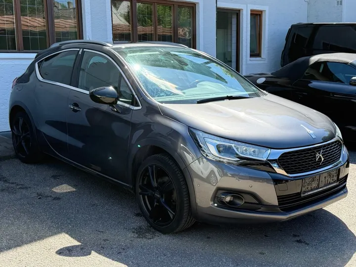 DS Automobiles DS4
