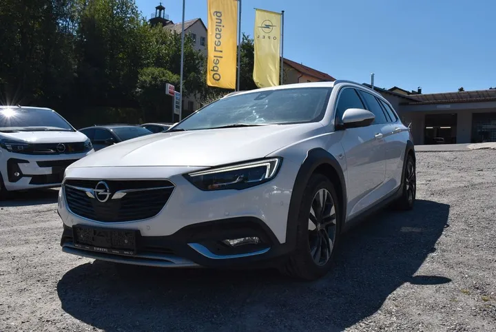 Opel Insignia CT